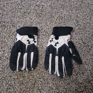 Under Armour Baseball gloves